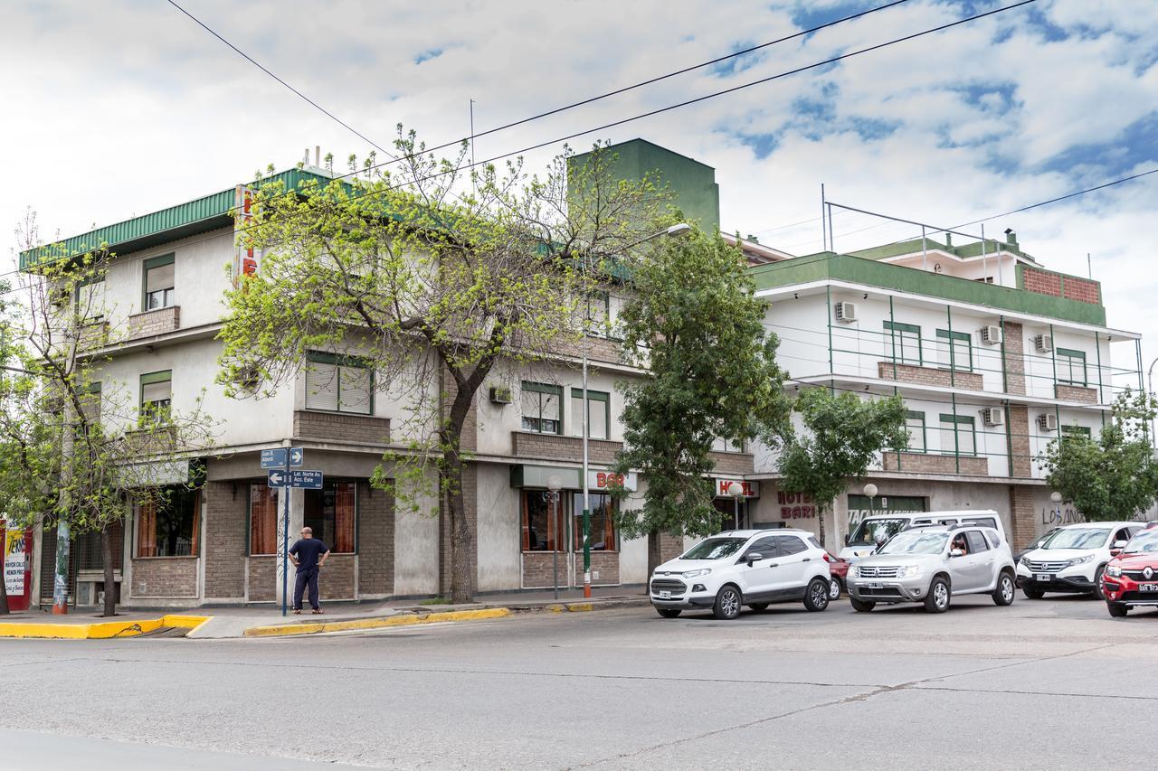 Bari Hotel Capdevila Exterior foto